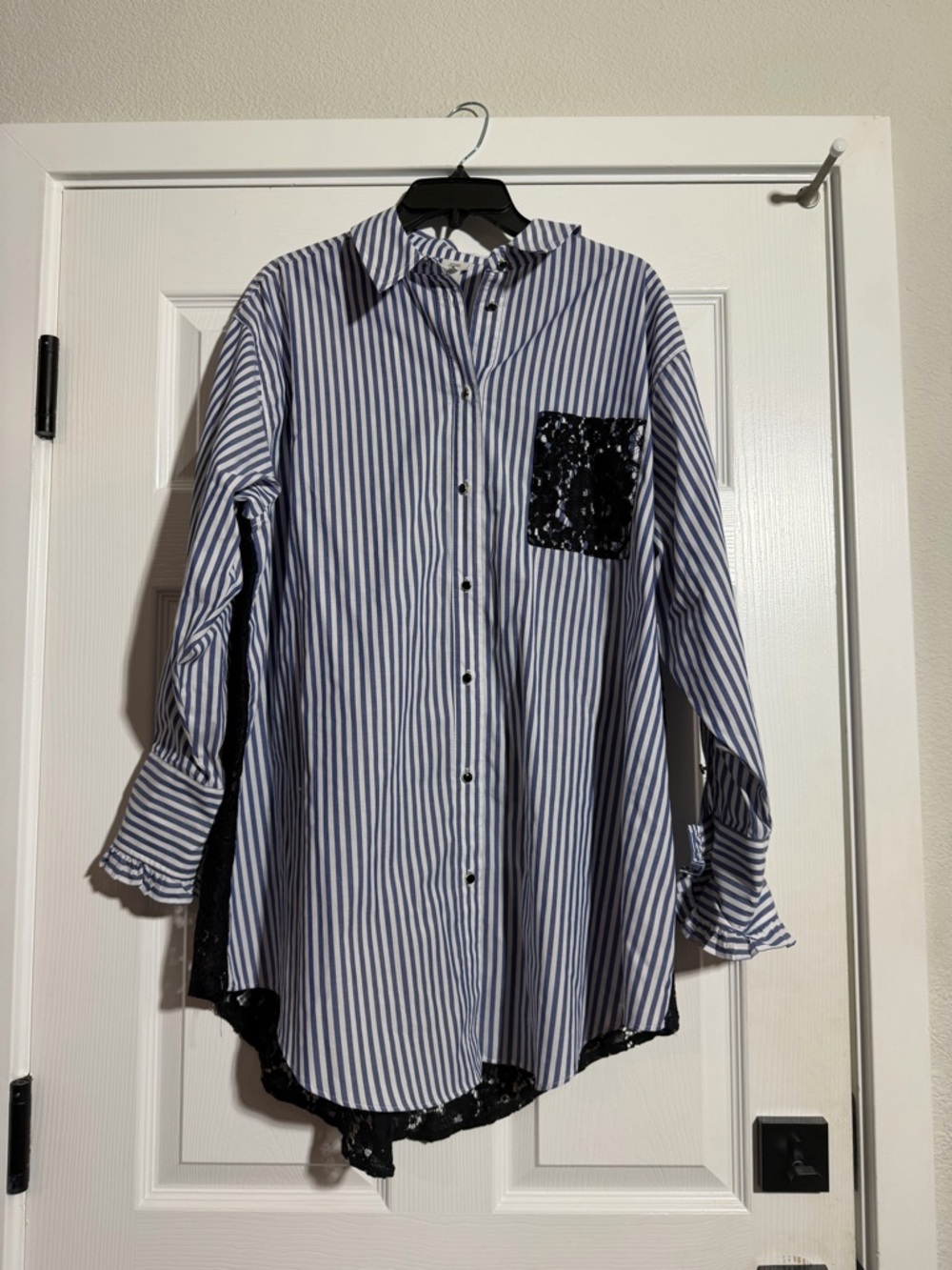 River Island Blue &‎ White Striped Tunic with Black Lace Pocket